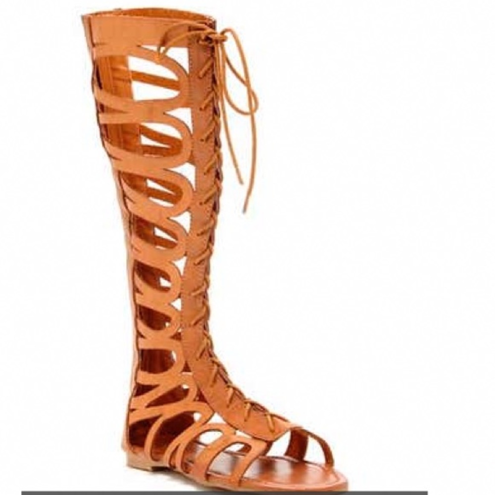 Modern Rebel | Lace-up gladiator sandals